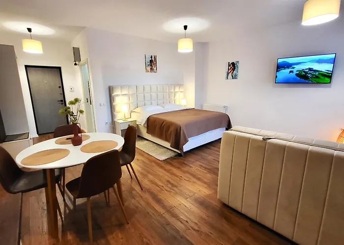 Garden City Studio
